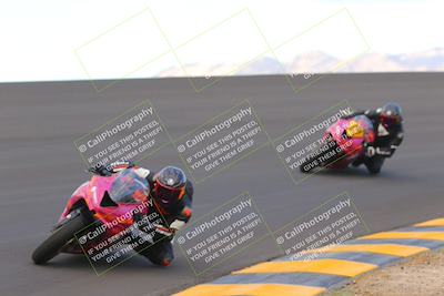 media/Sep-11-2022-SoCal Trackdays (Sun) [[81b7e951af]]/Bowl (820am)/